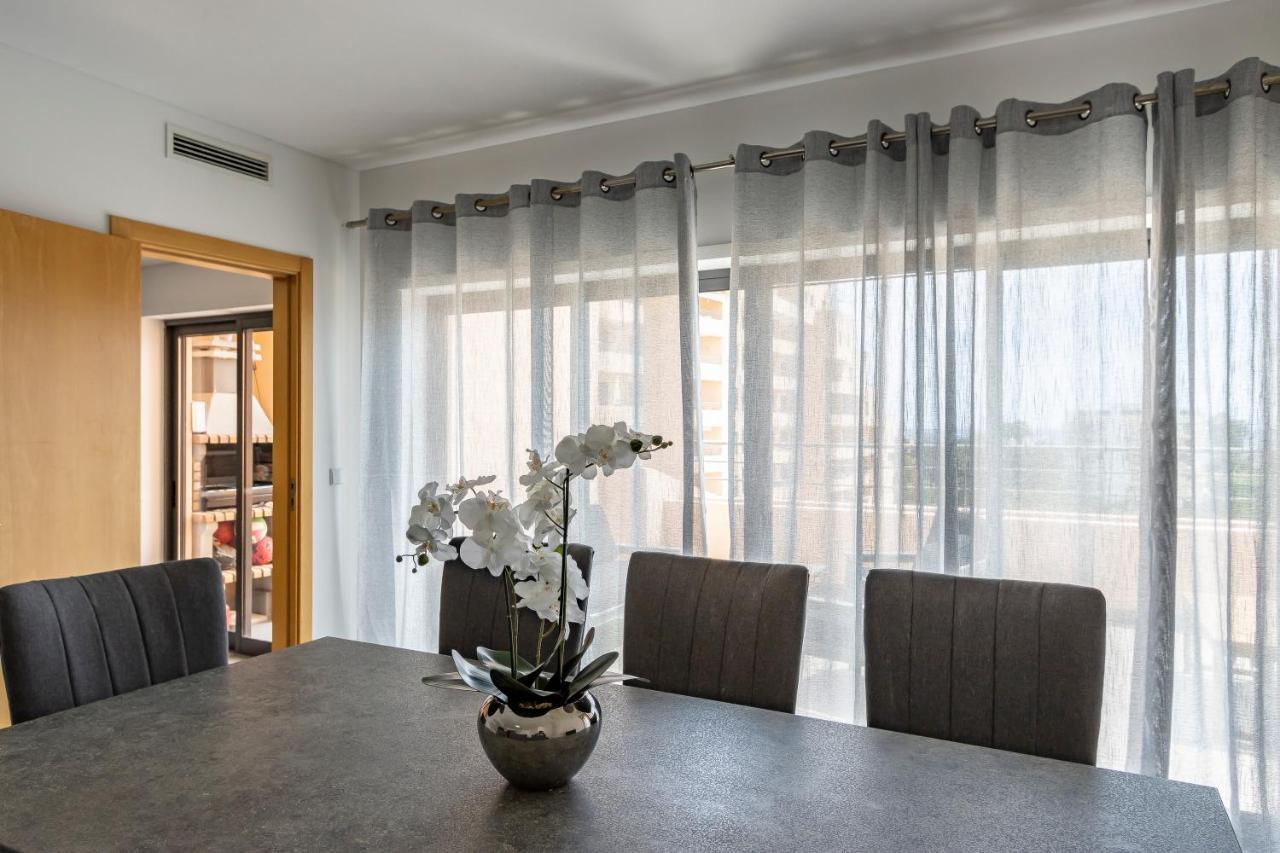 פורטימאו Amazing Sea View Apartment Praia Da Rocha מראה חיצוני תמונה